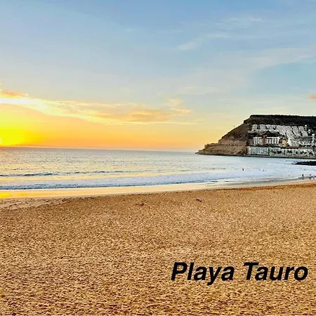 - Beachside Retreat Apartman *