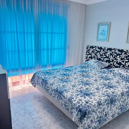 - Beachside Retreat Apartman