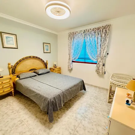 - Beachside Retreat Playa del Cura