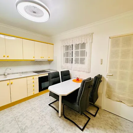 - Beachside Retreat Apartman Playa del Cura